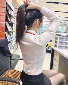 Những lỗi cần tránh của thời trang nơi công sở 4