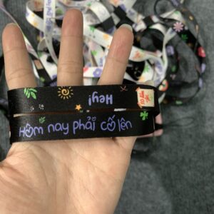 Dây đeo thẻ Hôm nay phải cố lên dây đen, Dây đeo thẻ Điểm 10, Dây đeo thẻ Hôm nay phải cố lên loại 1.5cm + Bảng tên 3